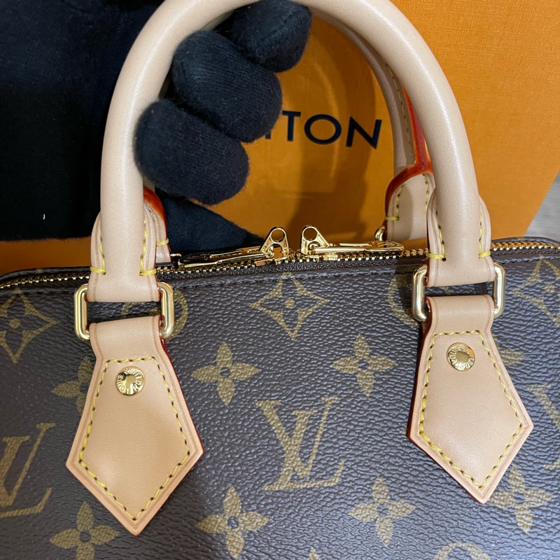Lv熱門包款Speedy20(微風信義購入配件齊全）-28