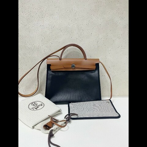 Hermes herbag 31
24年新款 防水布拼色