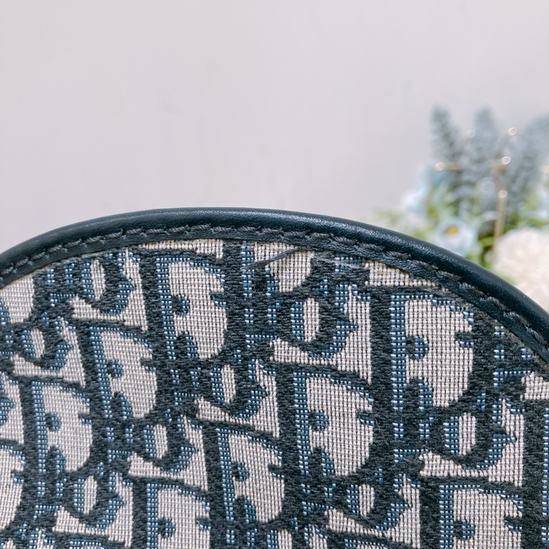 TK1901 CHRISTIAN DIOR 迪奧經典提花紋水桶型兩用包包OBIQUE STUDDED DIORAVENUE TOP HANDLE CROSSBODY BAG-25