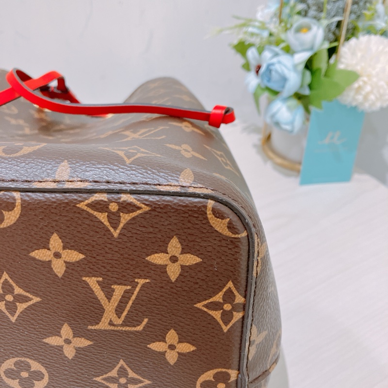 TK1902 LOUIS VUITTON 路易威登中號經典花紋新款水桶包包MONOGRAM NEO NOE BUCKET BAG-25