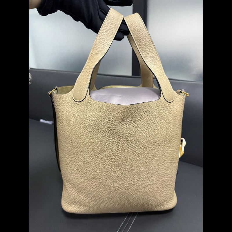 Hermes picotin 22 菜篮子
風衣灰金扣-2