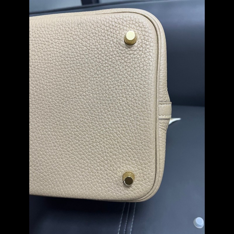 Hermes picotin 22 菜篮子
風衣灰金扣-5