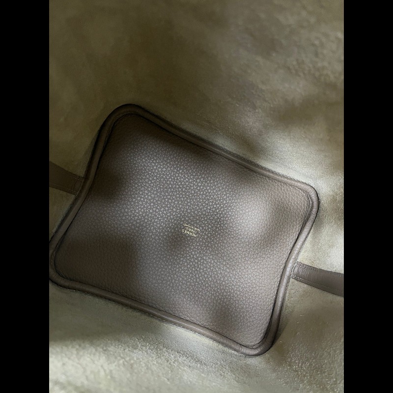 Hermes picotin 22 菜篮子
風衣灰金扣-14