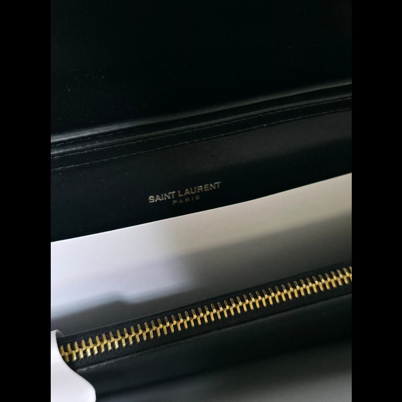 Saint Laurent YSL 經典小羊皮WOC-6