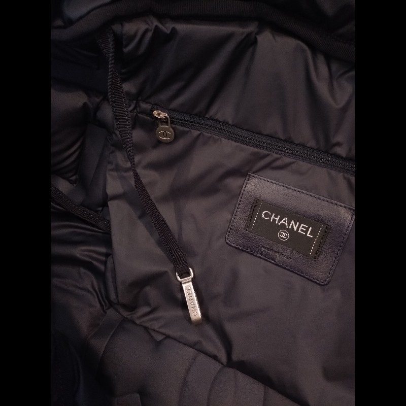 Chanel 深藍尼龍紫紅毛呢邊大保齡球包-19