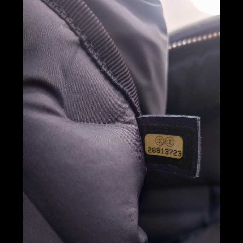 Chanel 深藍尼龍紫紅毛呢邊大保齡球包-20