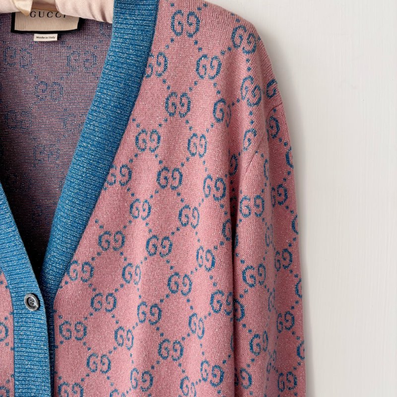 ::GUCCI::糖果色粉藍金蔥針織滿版雙G 開襟外套 開襟衫  Pink GG Cardigan M號-7