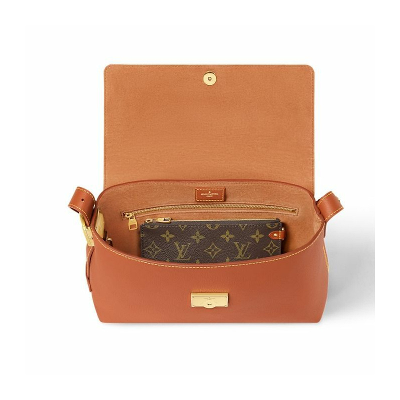 LOUIS VUITTON Low Key Messenger M13151-9