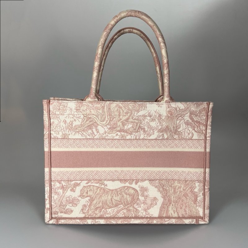 DIOR  粉膚BOOKTOTE 中號-1