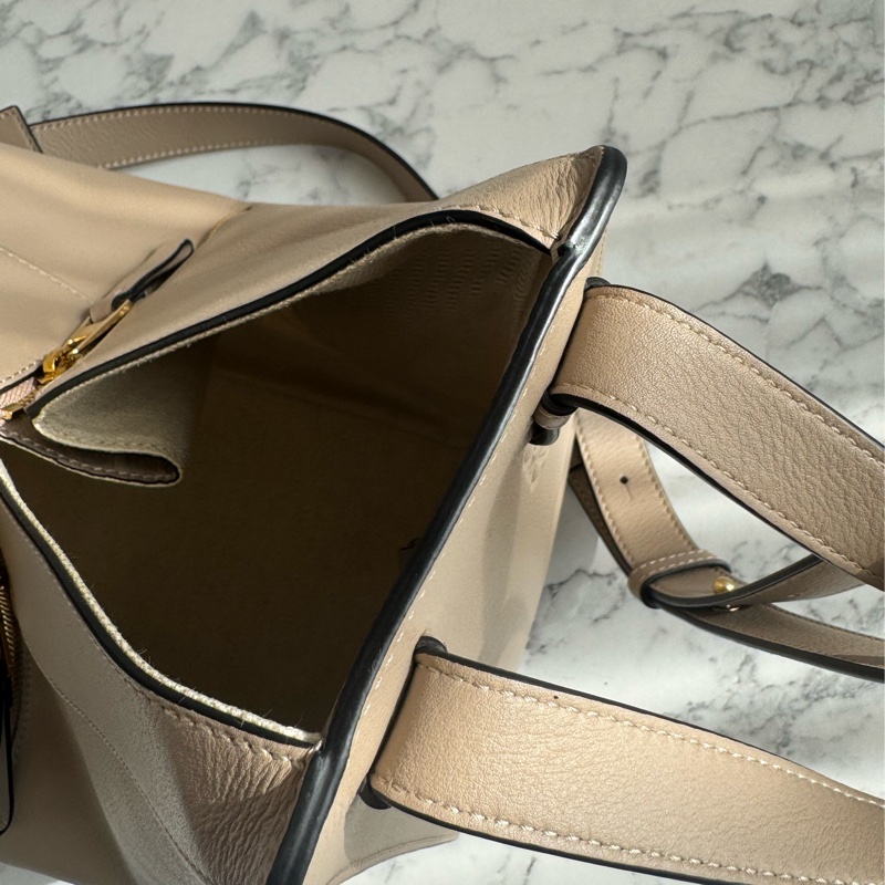 LOEWE 大象灰吊床包pm  最好裝✨✨-21