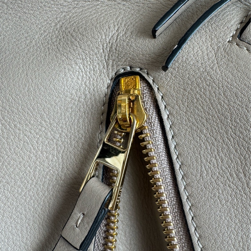 LOEWE 大象灰吊床包pm  最好裝✨✨-24