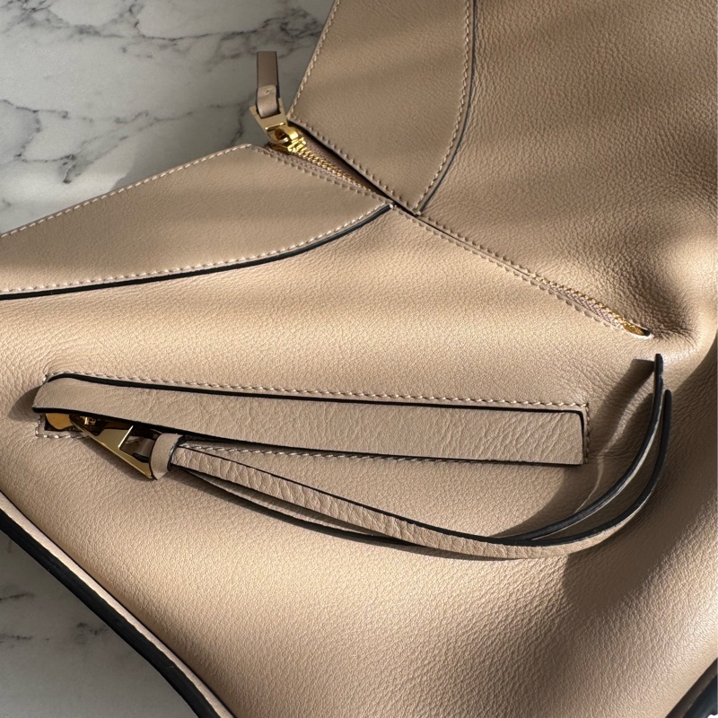 LOEWE 大象灰吊床包pm  最好裝✨✨-25