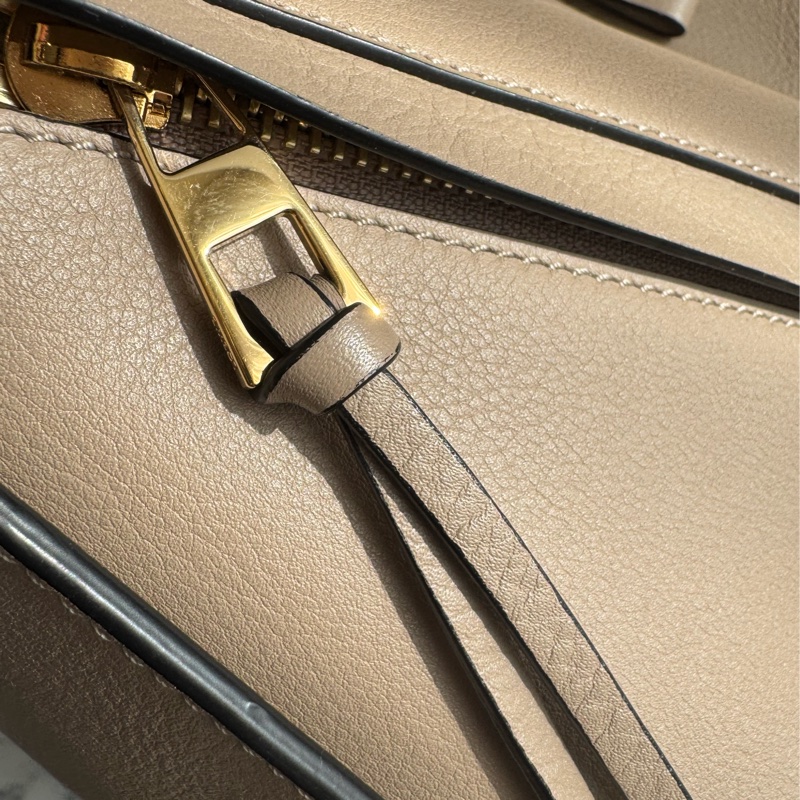 LOEWE 大象灰吊床包pm  最好裝✨✨-30