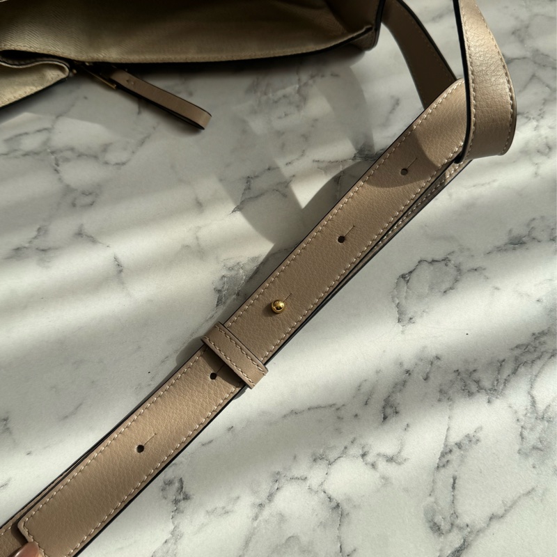 LOEWE 大象灰吊床包pm  最好裝✨✨-33