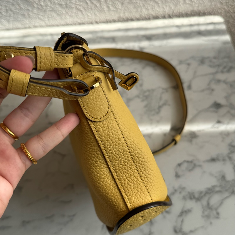 Delvaux黃皮革大D手提兩用包-2