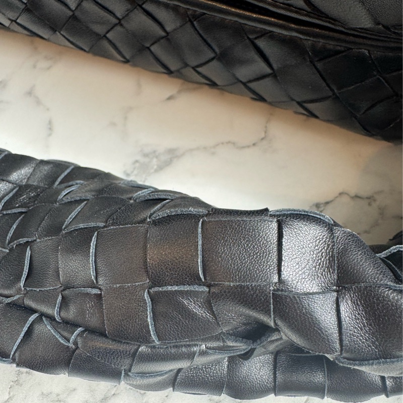 BV黑色編織扭結單肩大包 有金卡✨✨✨-17