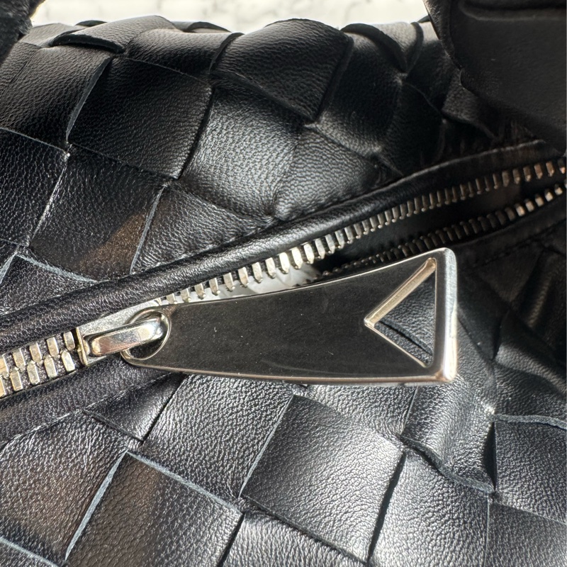 BV黑色編織扭結單肩大包 有金卡✨✨✨-21