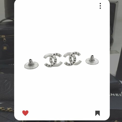 🛍️🎁 雙12🔥 12月新品上架 聖誕節🎄💖 香奈兒 Chanel Logo CHANEL 銀色耳環 🔥 香奈兒熱賣款 香奈兒經典款 耳環 CHANEL EARRING