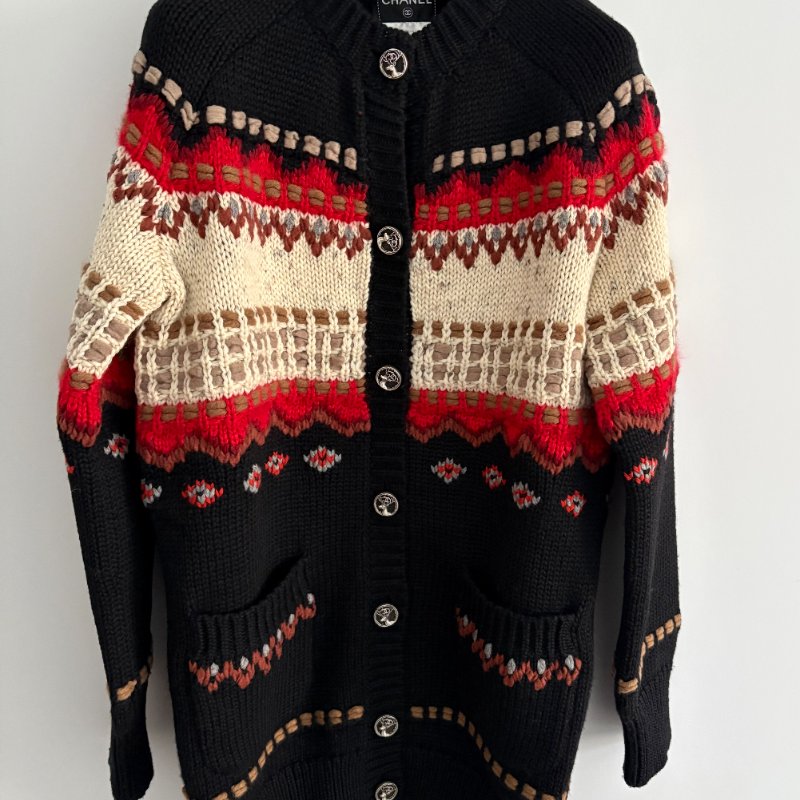 Chanel手工坊系列兩口袋開襟衫, 也可當成洋裝來穿-10