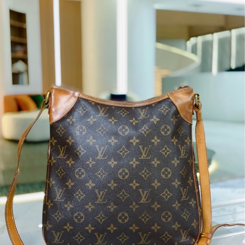 95新LV路易威登Odeon老花肩包 尺寸：31✖️32