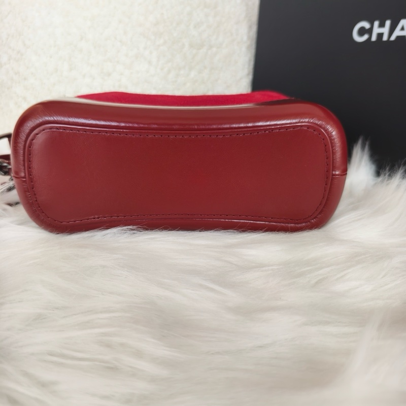 香奈兒紅色麂皮小號流浪金銀鏈條包 尺寸20*15*8cm-3