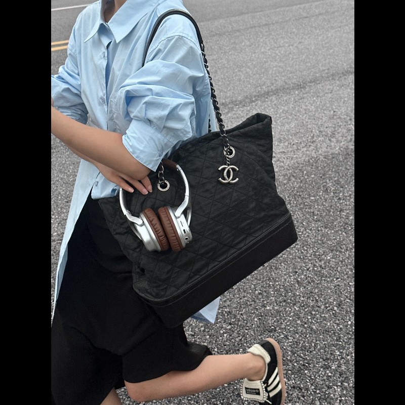 Chanel 黑銀XXL流浪Tote鏈條托特包-0