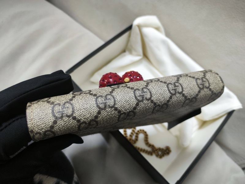 古馳 gucci 櫻桃 帶龍蝦扣 99新 全原無護理 包型板正-4