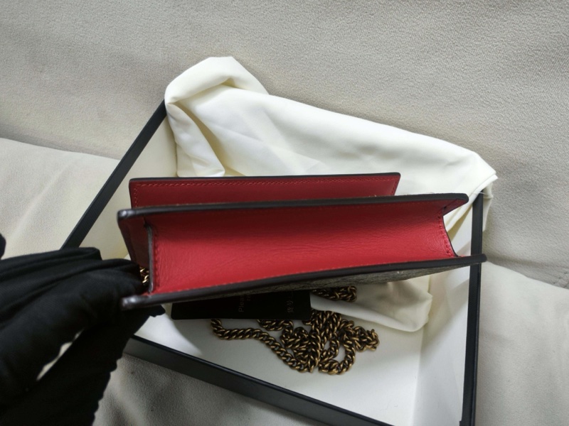 古馳 gucci 櫻桃 帶龍蝦扣 99新 全原無護理 包型板正-6