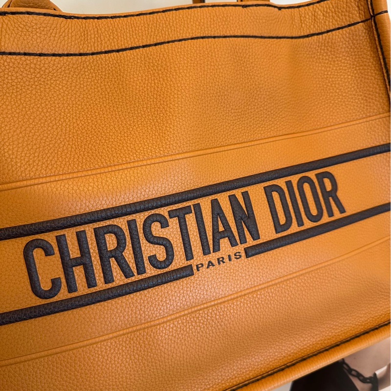 Dior 干邑色全皮款Book Tote托特包 中號-10