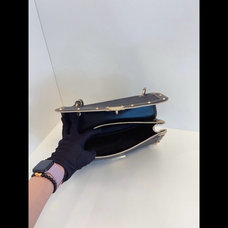 LV路易威登 vintage絕版黑金鉚釘山羊皮Suhali蘇哈里-8