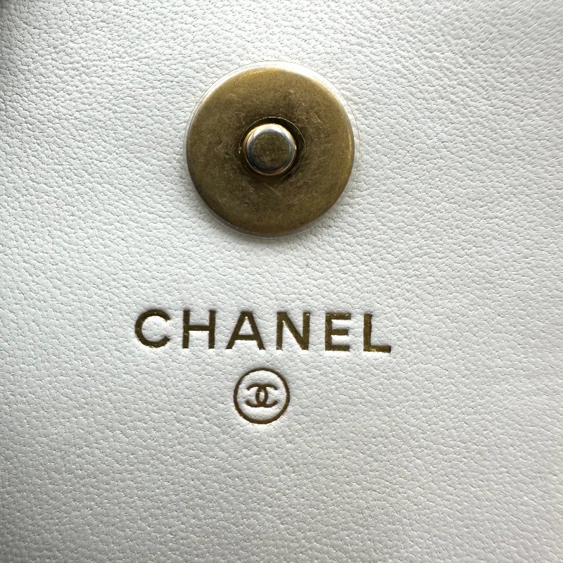 【美收精品】CHANEL 長鍊白色金球小包 C-44-6