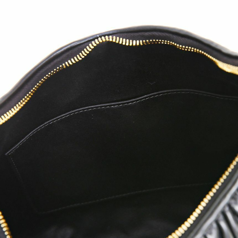 MIU MIU Wonder Matelasse Hobo Bag-8