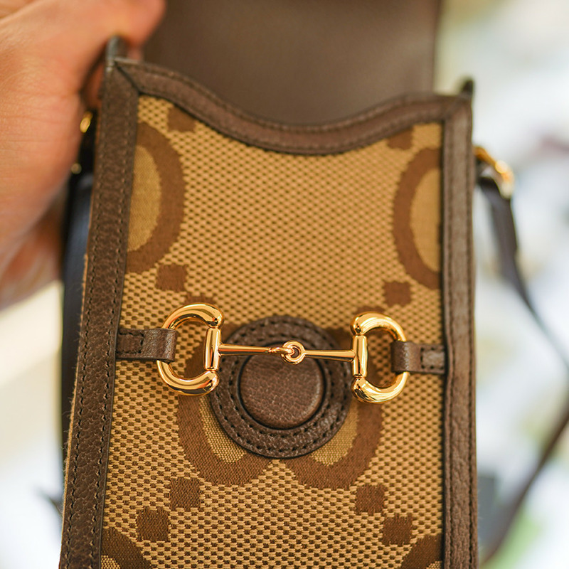 GUCCI 馬銜扣迷你斜背包 625615 UKMBG 2572 布料皮革棕色-19