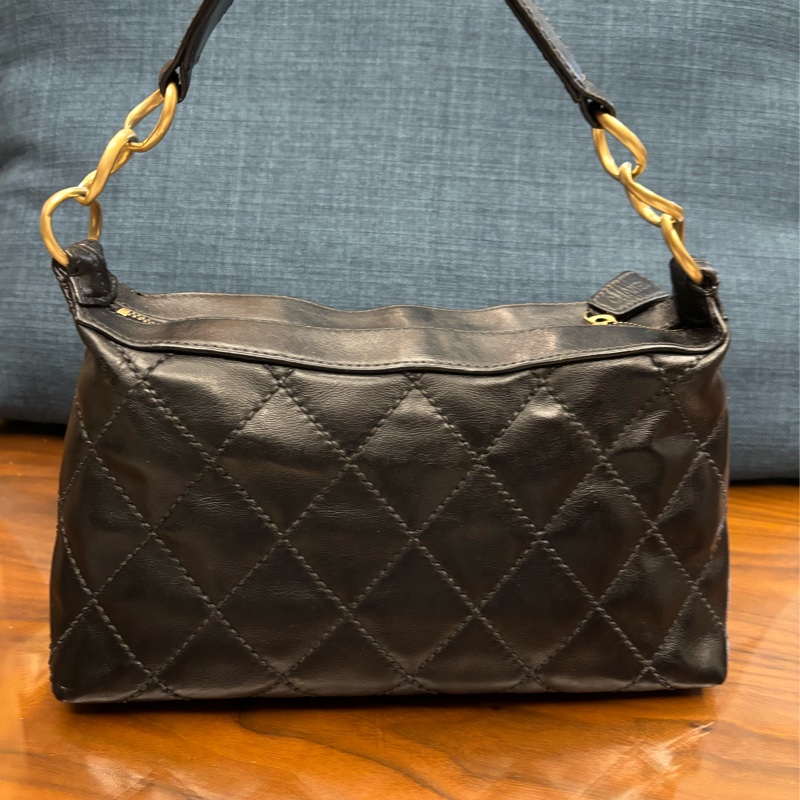 香奈兒chanel肩背包  老香-6