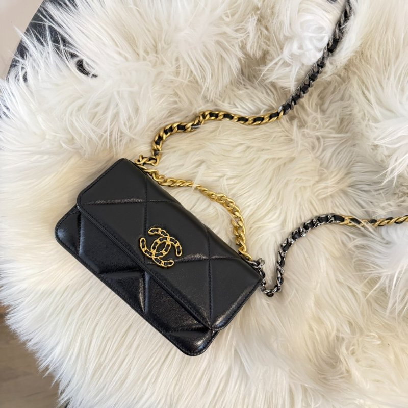 香奈兒 19  Mini Woc 黑金扣-0