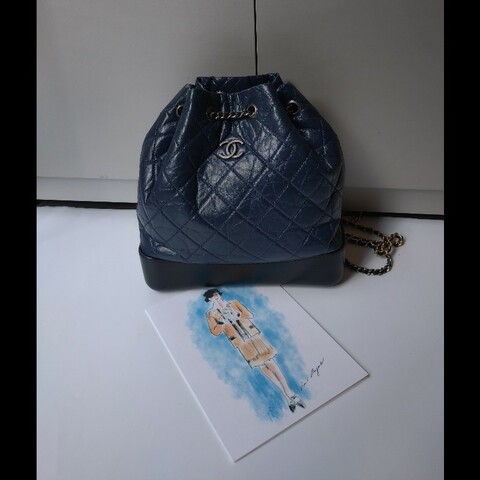 Chanel 深藍拼黑皮革小號流浪後背包 Gabrielle