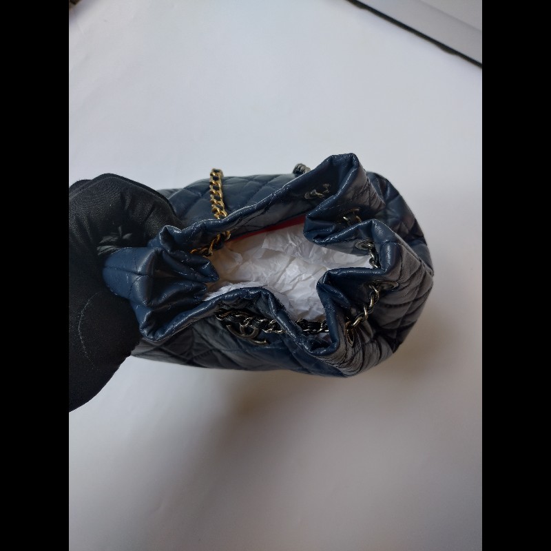 Chanel 深藍拼黑皮革小號流浪後背包 Gabrielle-17