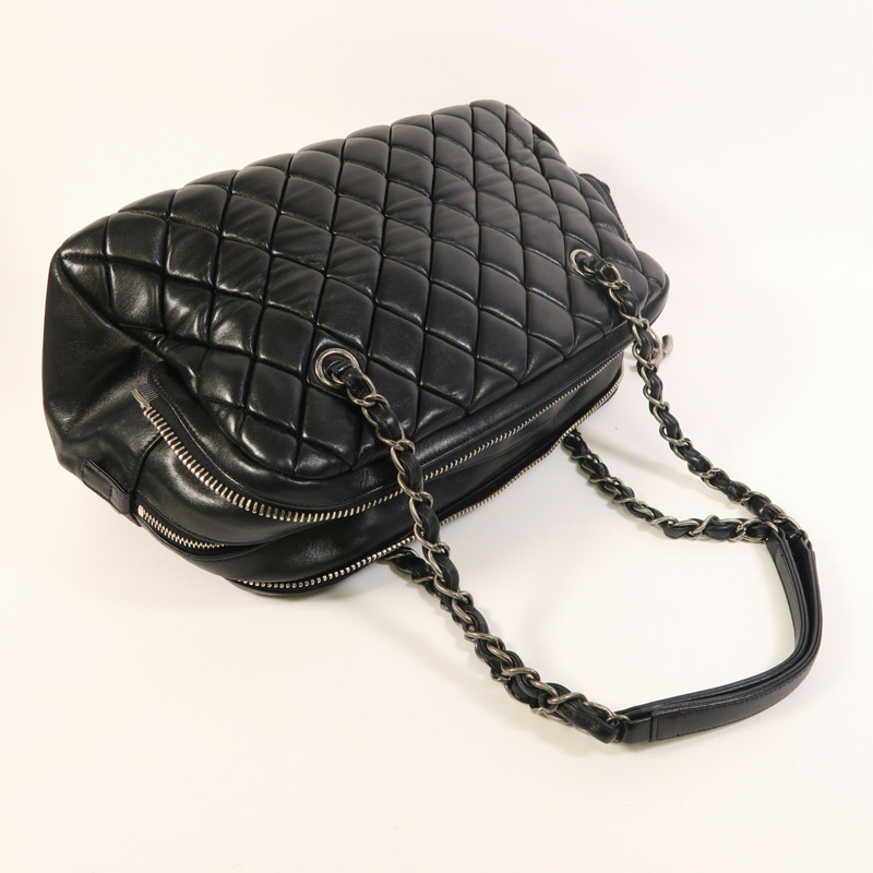 CHANEL 羊皮皮革Chain Shoulder銀扣鏈帶肩背袋-7