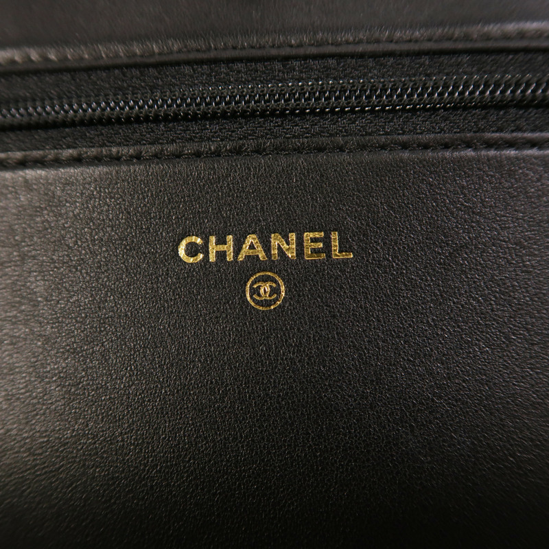 CHANEL 羊皮皮革Boy Wallet On Chain鏈帶肩背袋-5