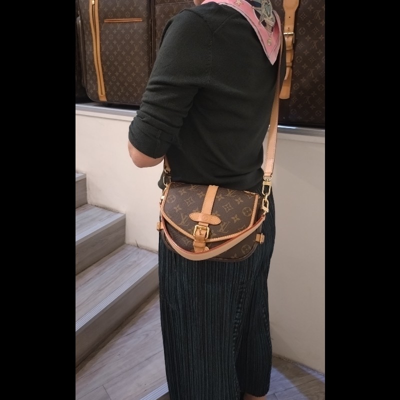 LV M46740 老花小號馬鞍包-4