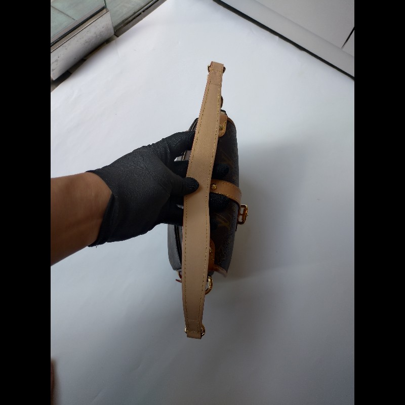 LV M46740 老花小號馬鞍包-18