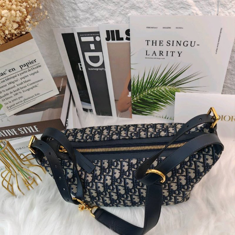 DIOR Small D journey Bag-3