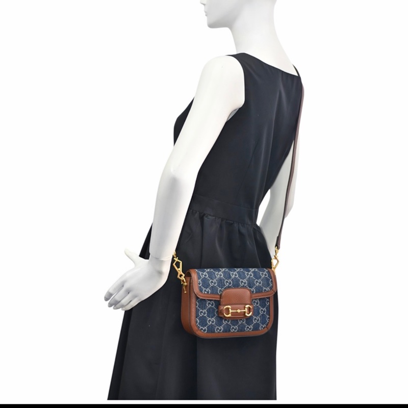 GUCCI 經典1955 Horsebit 系列馬銜釦GG印花丹寧布雙背帶肩背/斜背包 (藍色)-8
