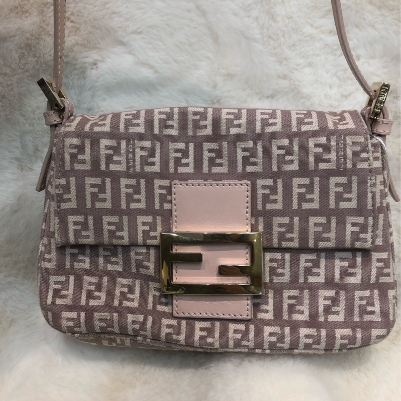 FENDI 淡粉色法棍方伴手袋 XC119-0