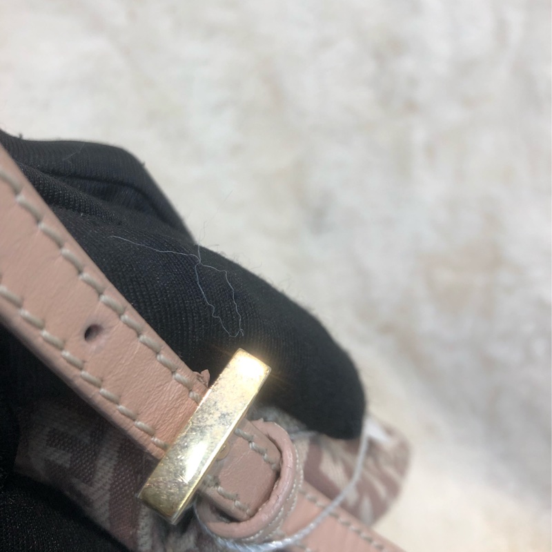 FENDI 淡粉色法棍方伴手袋 XC119-19