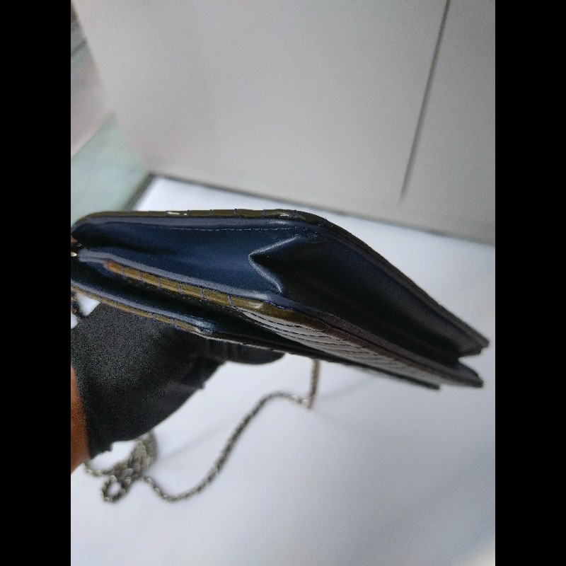 Chanel 銀鍊灰藍漆皮V格鍊帶小包 WOC-6