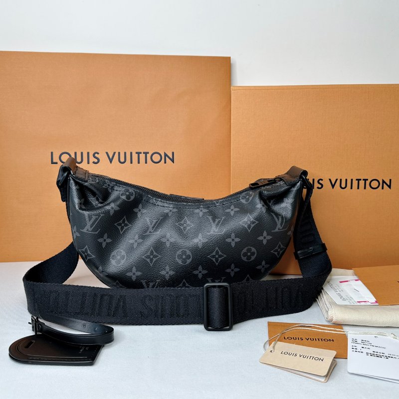 LV 全新Hamac Bag PM彎月包-2