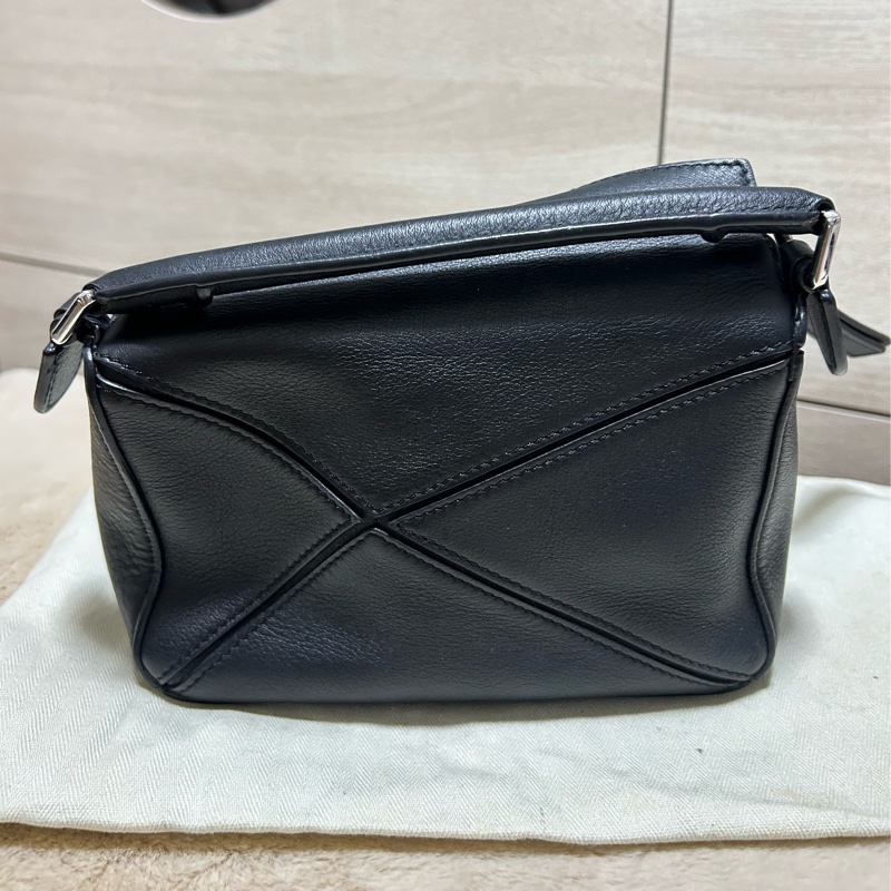 #大全配 LOEWE(羅意威) Puzzle 18 幾何包 迷你 MINI 黑色-7