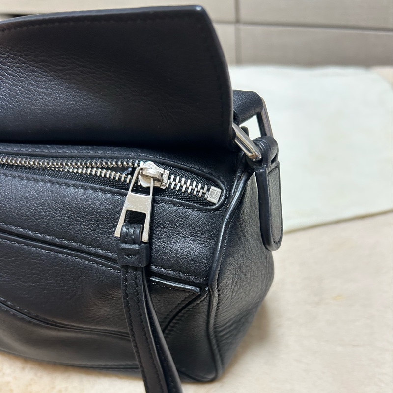 #大全配 LOEWE(羅意威) Puzzle 18 幾何包 迷你 MINI 黑色-12