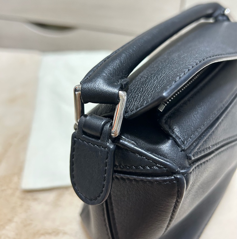 #大全配 超低價 LOEWE(羅意威) Puzzle 18 幾何包 迷你 MINI 黑色-24